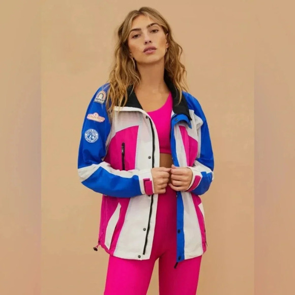 Beach Riot Glacier Windbreaker, magenta monsoon - Picture 2 of 15